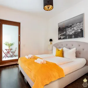 Pineapple Palais Am Neumarkt - 90 Qm - 1x Free Parking Apartment